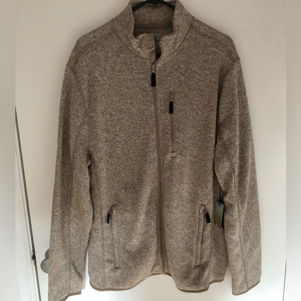 Ocean coast large mens light weight jacket in a sand color. NWT
